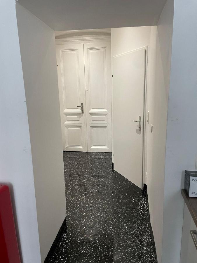 וינה Wl Apartments #10R מראה חיצוני תמונה