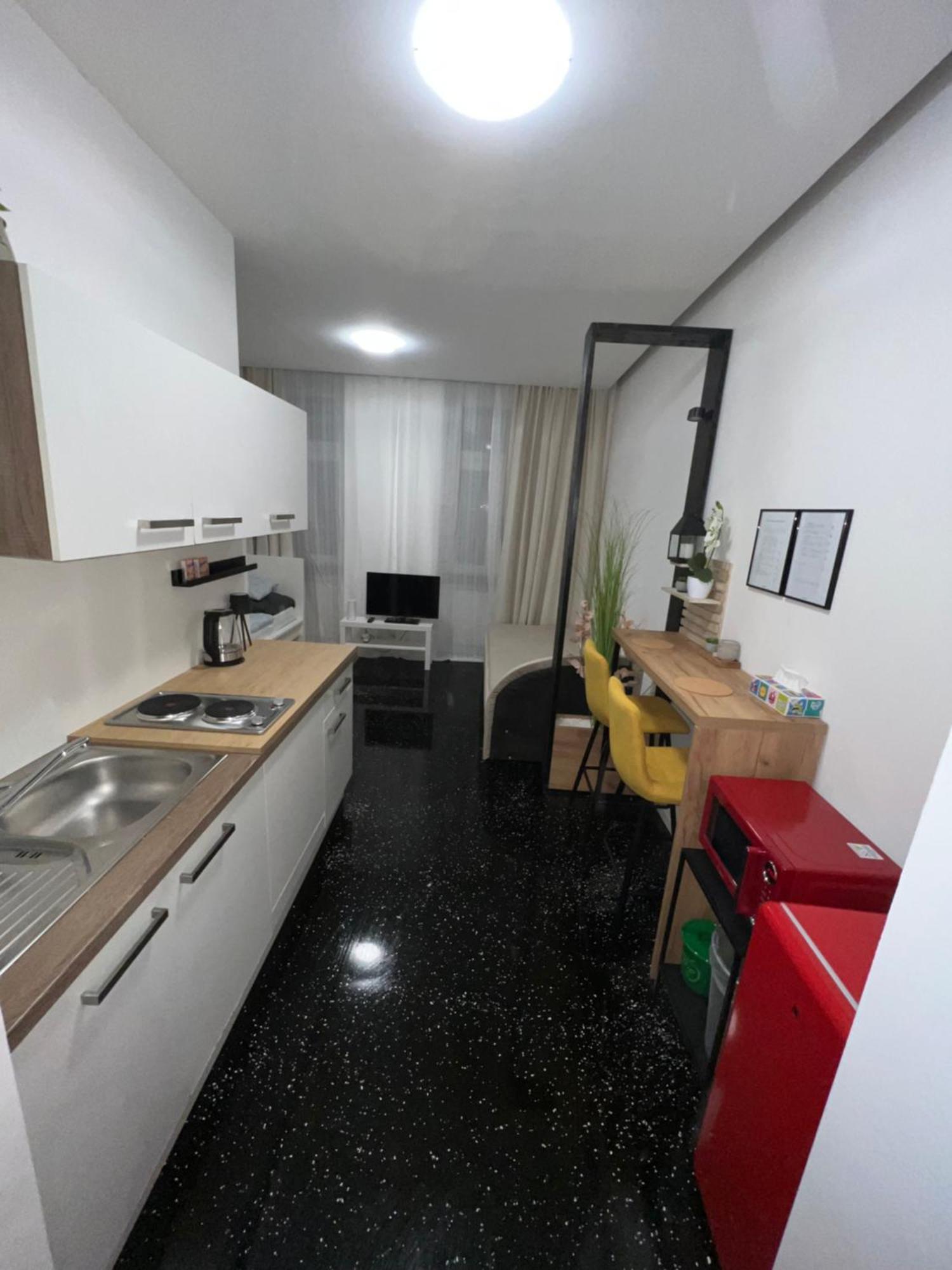 וינה Wl Apartments #10R מראה חיצוני תמונה